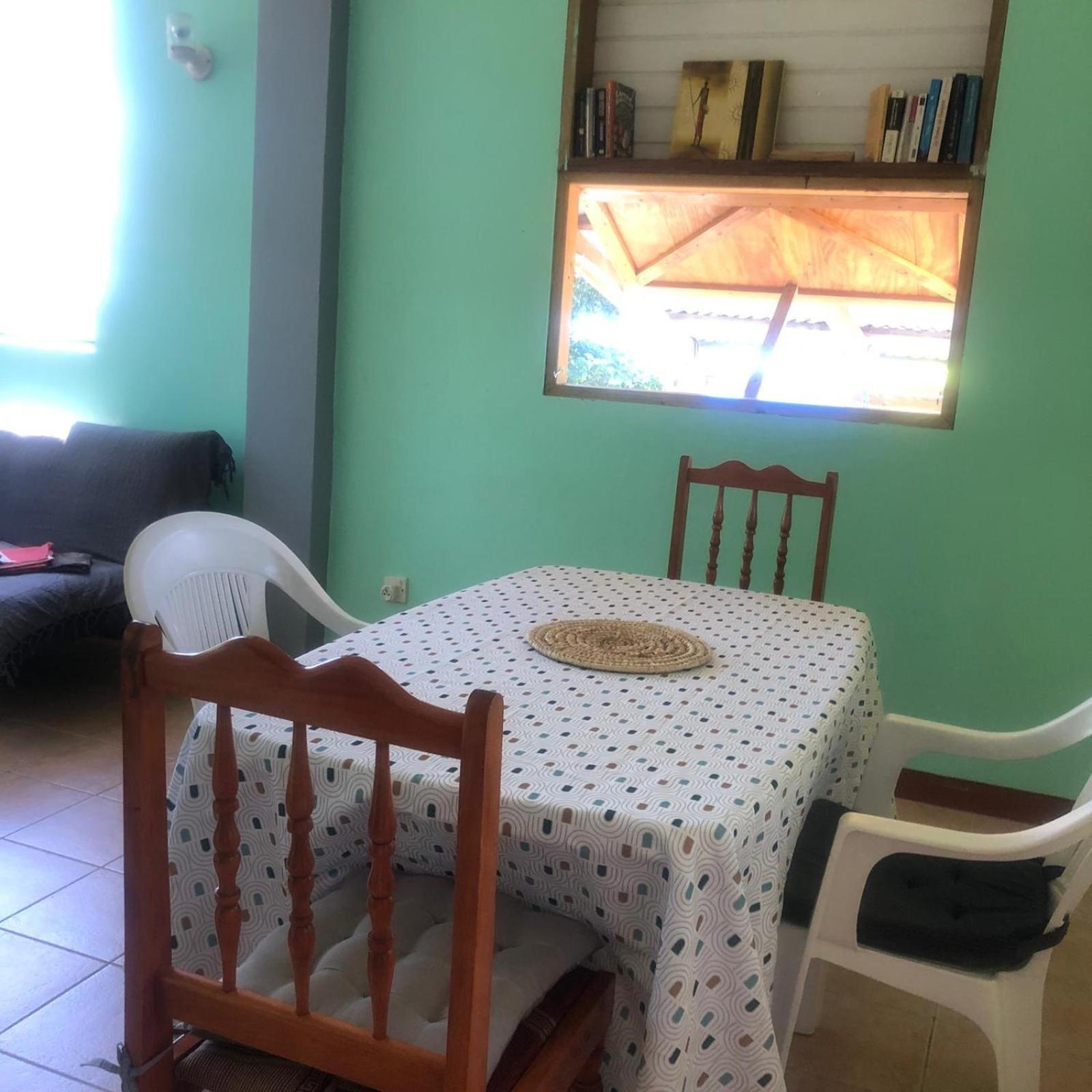 Joy'S Apartment Розо Екстериор снимка